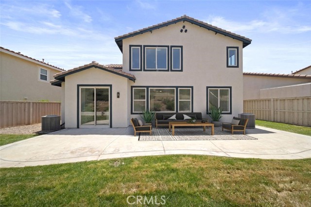 34090 Lady Fern Court, Lake Elsinore CA: https://media.crmls.org/medias/81a32611-4d8b-42e3-a003-221c56d63344.jpg