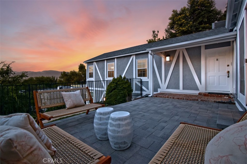3753 Berry DriveStudio City img 36