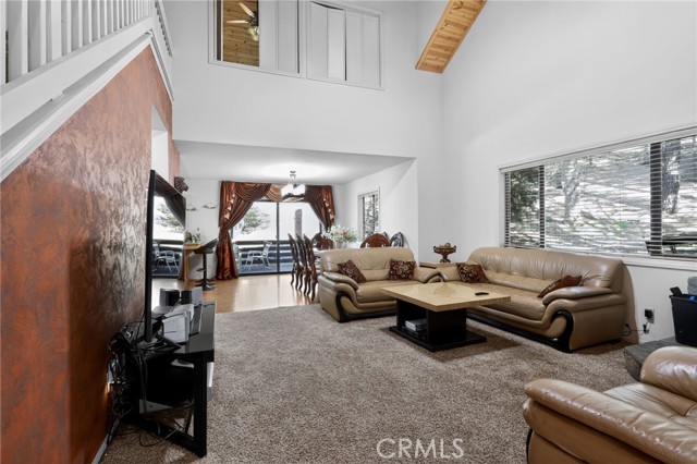 Detail Gallery Image 9 of 30 For 1312 Zermatt Court, –,  CA 93222 - 3 Beds | 3 Baths