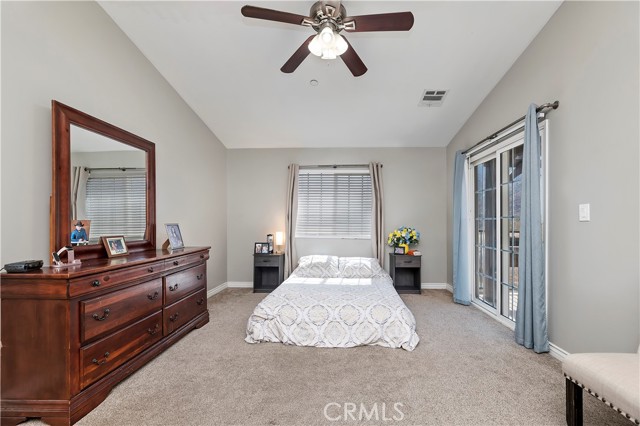 Detail Gallery Image 11 of 29 For 17525 Bodkin Ave, Lake Elsinore,  CA 92530 - 3 Beds | 2/1 Baths