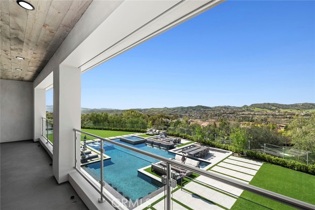 Detail Gallery Image 34 of 75 For 11 Thurston Drive, Coto de Caza,  CA 92679 - 6 Beds | 7/2 Baths