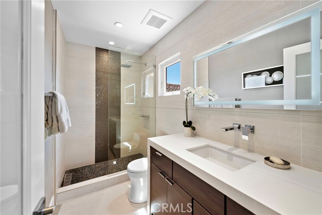 Detail Gallery Image 29 of 43 For 25 Saint Francis Ct, Dana Point,  CA 92629 - 3 Beds | 2/1 Baths