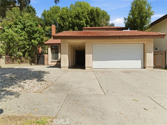 Detail Gallery Image 2 of 40 For 19745 Lull St, Winnetka,  CA 91306 - 4 Beds | 3 Baths