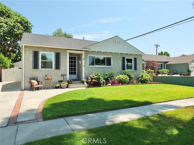 3618 Ladoga Ave, Long Beach, CA 90808