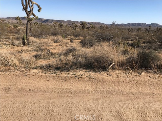 Detail Gallery Image 5 of 7 For 100 Gods Way Love Rd, Pioneertown,  CA 92268 - – Beds | – Baths