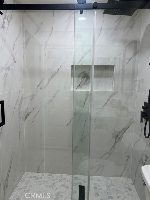 6087 Carol Avenue, Rancho Cucamonga CA: https://media.crmls.org/medias/81a8c31f-bc6a-4b93-aa61-7a31b0eb0d92.jpg