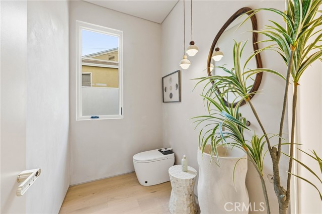 Detail Gallery Image 20 of 41 For 16782 Otsego, Encino,  CA 91436 - 6 Beds | 6/1 Baths