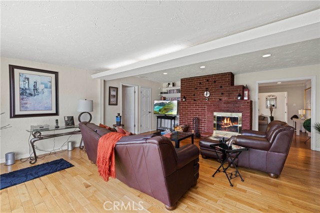 Detail Gallery Image 21 of 43 For 9804 Haas Ave, Los Angeles,  CA 90047 - 3 Beds | 2 Baths