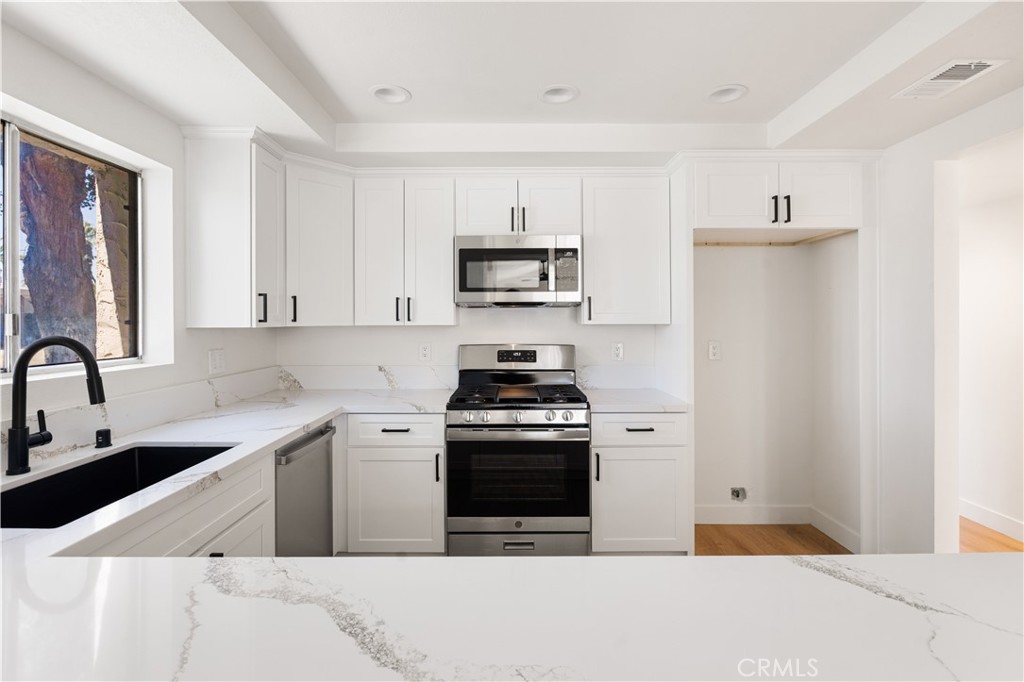 MLS #HD25243654 image #10