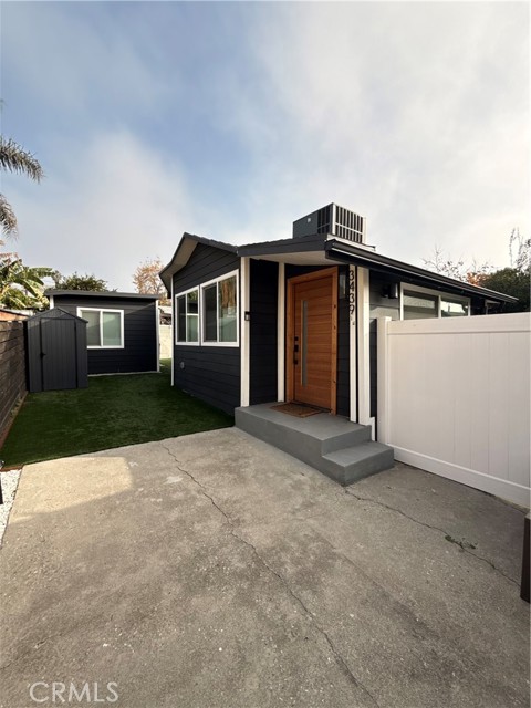 3439 Plata, Los Angeles CA: https://media.crmls.org/medias/81ab020c-620d-4ade-b42a-e0b902cc077a.jpg