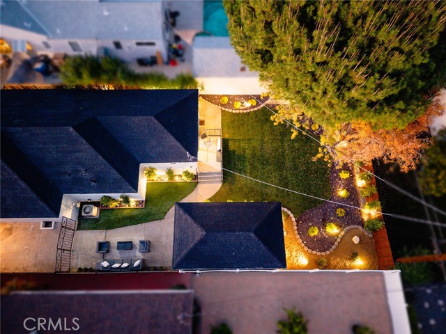 Detail Gallery Image 46 of 49 For 5052 Newcastle, Encino,  CA 91316 - 3 Beds | 2 Baths