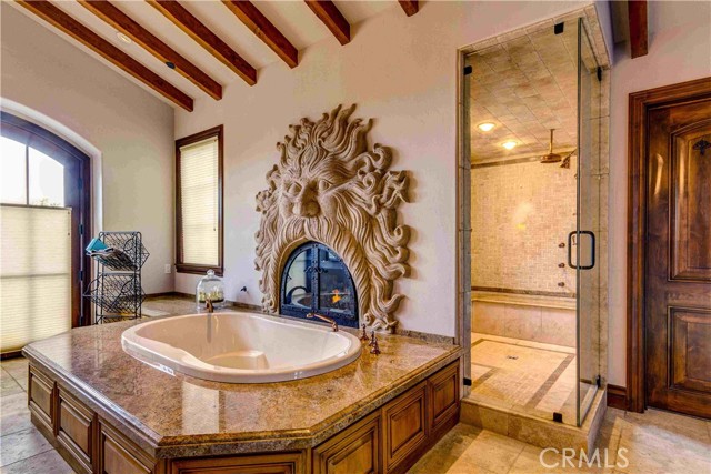1138 Corte Tularosa, Camarillo CA: https://media.crmls.org/medias/81abd69a-3964-446a-87b3-b8e79165bbc0.jpg