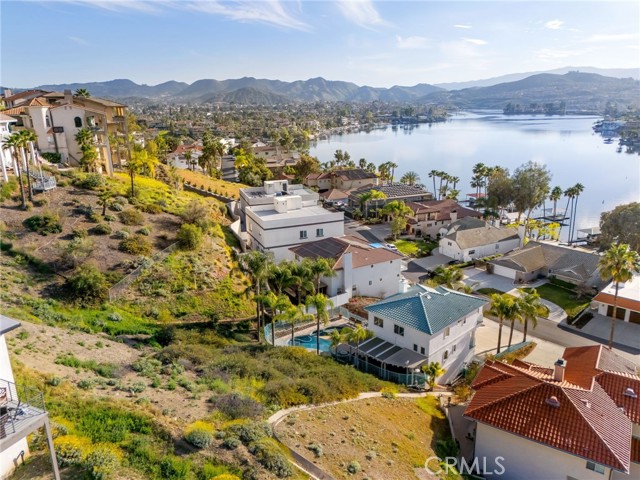 Detail Gallery Image 63 of 72 For 22391 San Joaquin, Canyon Lake,  CA 92587 - 4 Beds | 2/1 Baths