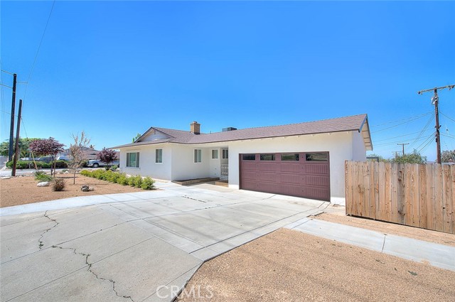 Detail Gallery Image 5 of 51 For 35694 Sierra Ln, Yucaipa,  CA 92399 - 3 Beds | 2 Baths
