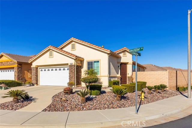 Detail Gallery Image 2 of 28 For 26736 Opalescent Dr, Menifee,  CA 92584 - 2 Beds | 2 Baths