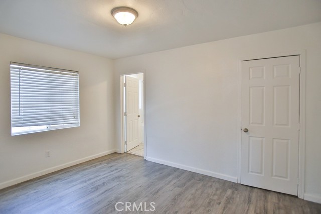 531 W 61st Street, Los Angeles CA: https://media.crmls.org/medias/81ad5411-9fad-49cb-bad3-41015d023871.jpg
