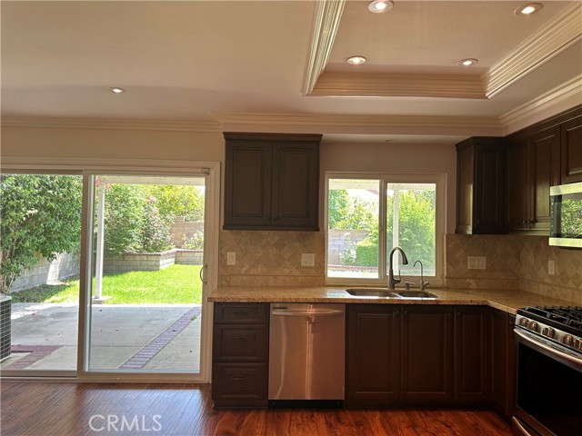 Detail Gallery Image 7 of 23 For 2280 Ash Ave, Upland,  CA 91784 - 3 Beds | 2/1 Baths