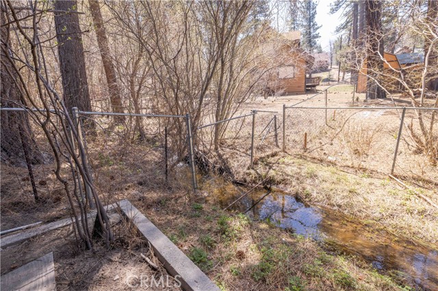 Detail Gallery Image 36 of 40 For 835 Jaybird Ln, Big Bear Lake,  CA 92315 - 3 Beds | 2/1 Baths