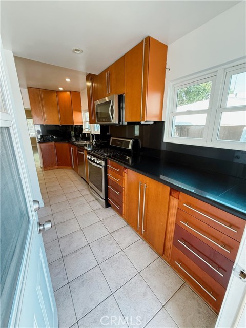 MLS #GD25252090 image #5