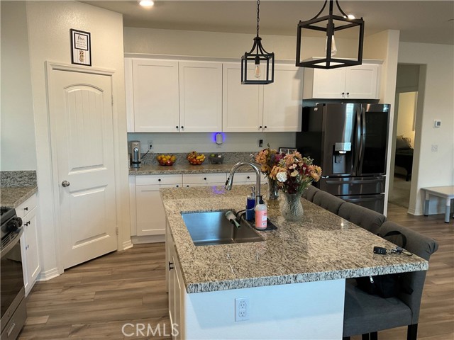 2884 Winter Park, Jurupa Valley CA: https://media.crmls.org/medias/81aedf8d-d16d-415b-a853-93b31df60e45.jpg