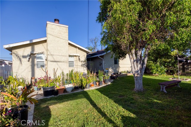 Detail Gallery Image 39 of 40 For 10049 Langdon, –,  CA 91345 - 3 Beds | 3 Baths