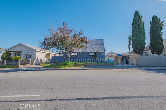 Front Image Thumbnail for CRDW26023609