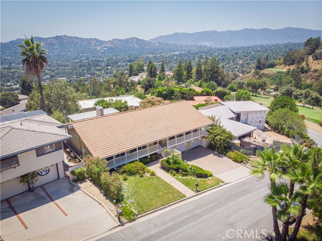 Detail Gallery Image 64 of 68 For 444 Meadowview Dr, La Canada Flintridge,  CA 91011 - 4 Beds | 4 Baths