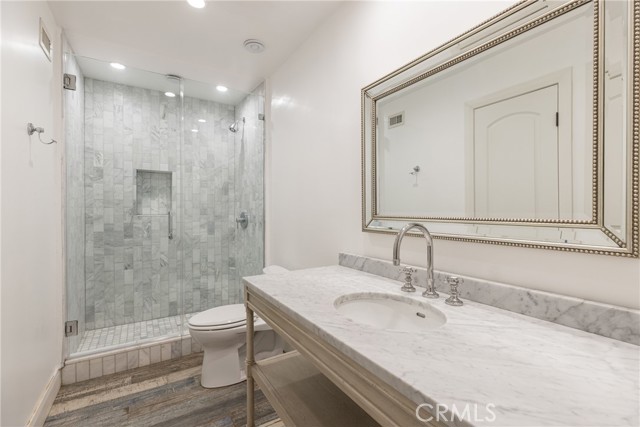 Detail Gallery Image 12 of 25 For 23760 Oakfield Rd, Hidden Hills,  CA 91302 - 4 Beds | 3/1 Baths