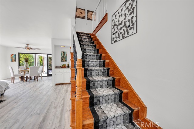 450 Anchor Way, Carlsbad CA: https://media.crmls.org/medias/81affa6c-5fb6-43f7-bedd-478347e50f1f.jpg