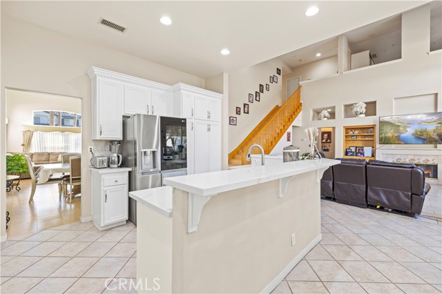 Detail Gallery Image 12 of 41 For 17745 Sidwell St, Granada Hills,  CA 91344 - 4 Beds | 4 Baths