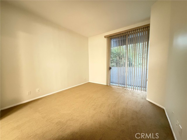 5151 Balboa Boulevard, Encino CA: https://media.crmls.org/medias/81b1d5c5-52c7-4573-92e1-58e5fa2baad0.jpg