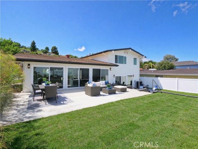 27438 Elmbridge Drive, Rancho Palos Verdes, California 90275, 4 Bedrooms Bedrooms, ,3 BathroomsBathrooms,Residential,Sold,Elmbridge,SB23173544