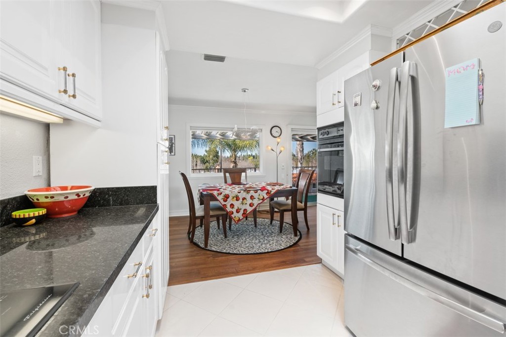 81b25634 7627 4a94 B55f Affacc884ec3