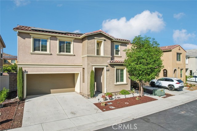 Detail Gallery Image 1 of 32 For 24210 Carnation Way, Lake Elsinore,  CA 92532 - 4 Beds | 3 Baths