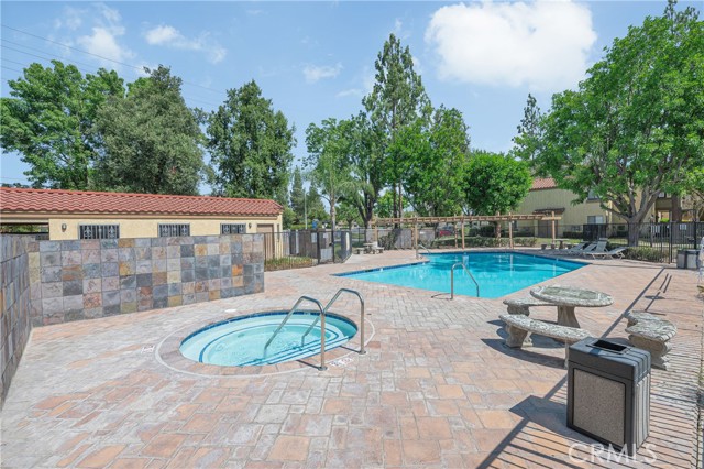 Detail Gallery Image 30 of 33 For 1110 W Blaine St #102,  Riverside,  CA 92507 - 2 Beds | 2 Baths