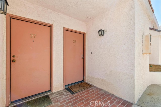 Detail Gallery Image 35 of 42 For 9906 Owensmouth Ave #28,  Chatsworth,  CA 91311 - 2 Beds | 2/1 Baths