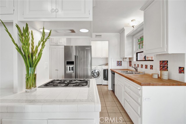 3310 The Strand, Hermosa Beach, California 90254, 4 Bedrooms Bedrooms, ,5 BathroomsBathrooms,Residential,Sold,The Strand,SB23081448