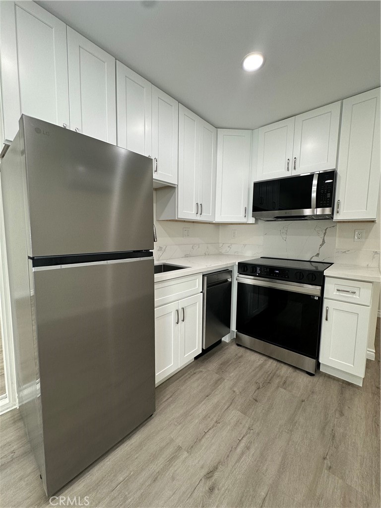 MLS #SR25252860 image #12