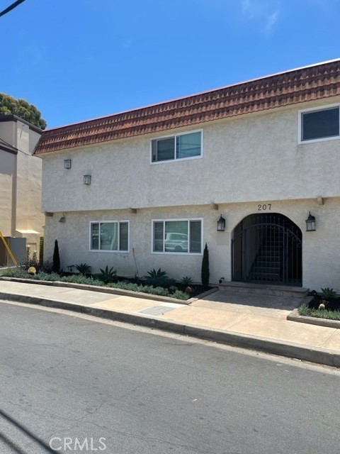 Detail Gallery Image 2 of 15 For 207 W Marquita #7,  San Clemente,  CA 92672 - 2 Beds | 2 Baths