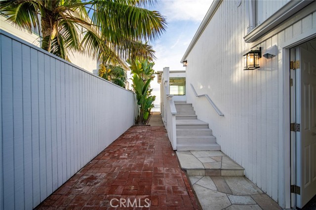 Detail Gallery Image 3 of 71 For 35577 Beach Rd, Dana Point,  CA 92624 - 2 Beds | 1/1 Baths