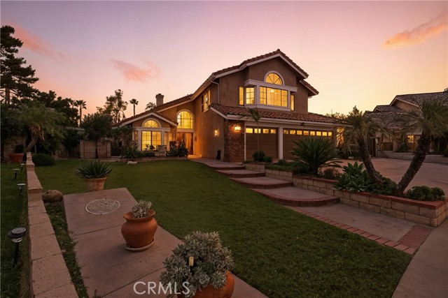 1372 Old Trail DR, Corona CA: https://media.crmls.org/medias/81b87aaf-694d-42c9-8981-aeda69b20c90.jpg