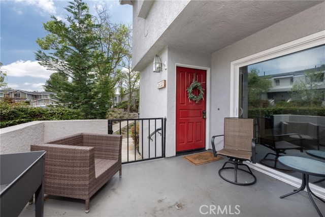 Detail Gallery Image 2 of 30 For 26327 Spring Creek Cir #33,  Lake Forest,  CA 92630 - 3 Beds | 2/1 Baths