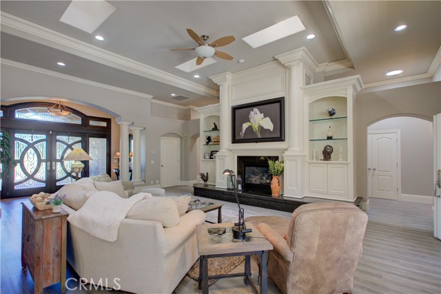 Detail Gallery Image 11 of 62 For 2326 E South Bear Creek Dr, Merced,  CA 95340 - 6 Beds | 6 Baths