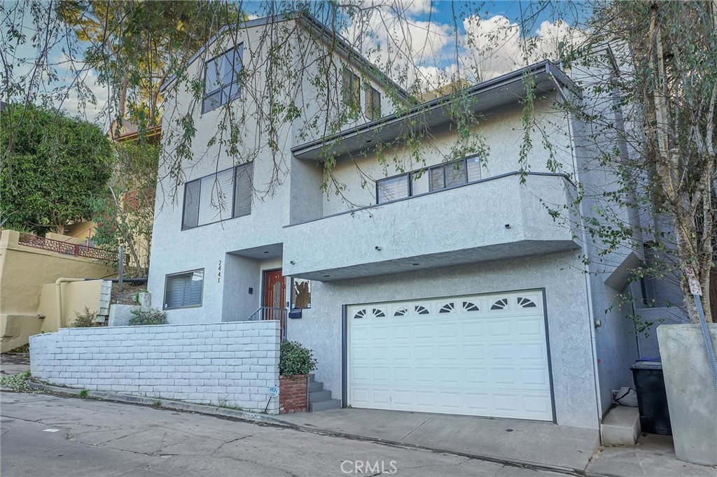 2441 Lyric Avenue