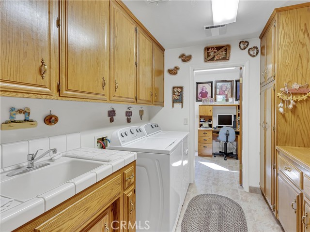 Detail Gallery Image 18 of 32 For 6209 Spring Valley Dr, Bakersfield,  CA 93308 - 3 Beds | 2 Baths