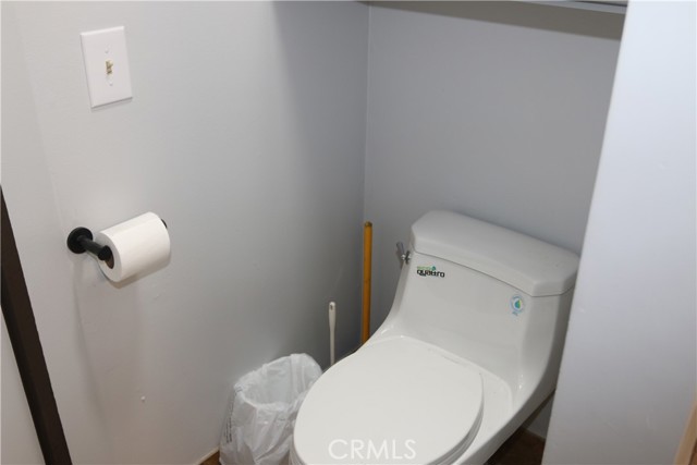 Detail Gallery Image 15 of 23 For 42537 Moonridge Rd, Big Bear Lake,  CA 92315 - 2 Beds | 1/1 Baths