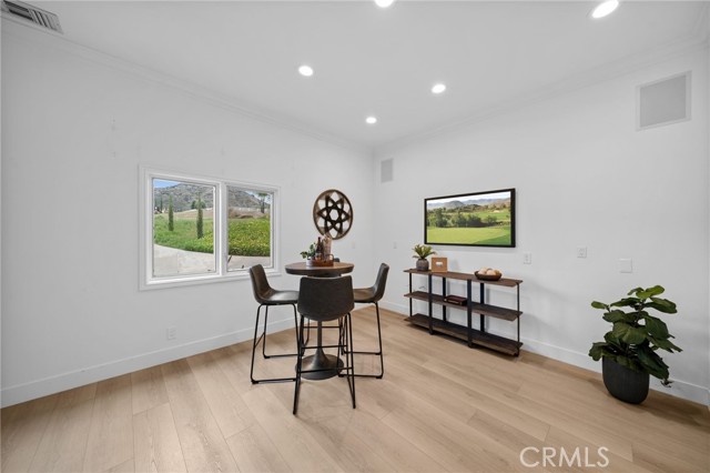 Detail Gallery Image 31 of 55 For 34105 Stage Rd, Temecula,  CA 92591 - 5 Beds | 3/1 Baths