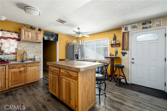 Detail Gallery Image 11 of 29 For 33193 Taylor St, Winchester,  CA 92596 - 3 Beds | 1 Baths