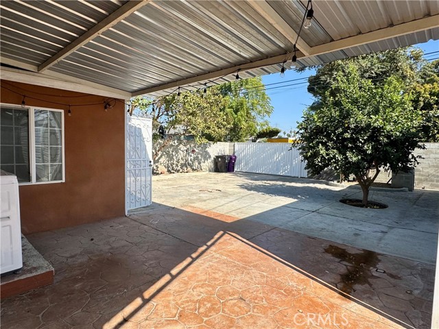 6862 Delta Avenue, Long Beach, California 90805, 3 Bedrooms Bedrooms, ,2 BathroomsBathrooms,Single Family Residence,For Sale,Delta,IG24247149