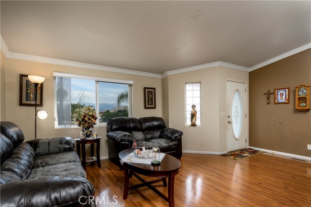 Detail Gallery Image 5 of 28 For 802 Roadrunner Way, Perris,  CA 92570 - 3 Beds | 2 Baths